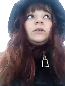 Eva Florence online show from 01.06.25