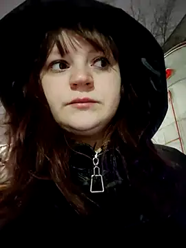 Eva Florence online show from 01.24.25