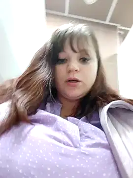 Eva Florence online show from 02.06.25