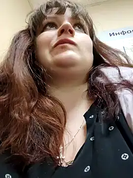 Eva Florence online show from 02.07.25