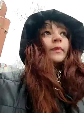 Eva Florence online show from 02.10.25