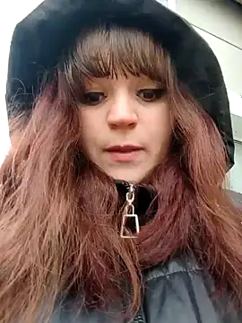 Eva Florence online show from 02.10.25