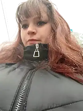 Eva Florence online show from 02.13.25