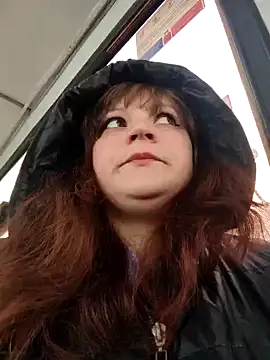 Eva Florence online show from 02.19.25