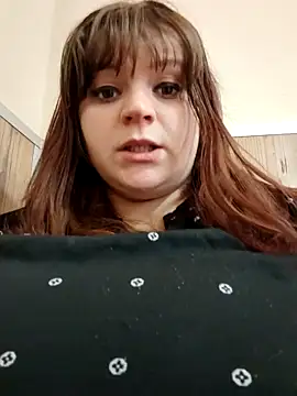 Eva Florence online show from 02.26.25