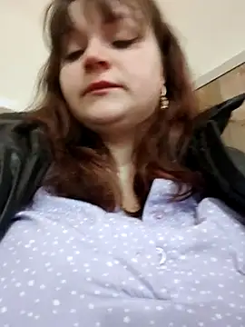 Eva Florence online show from 03.07.25