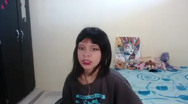 hachi kitty online show from 12.11.24