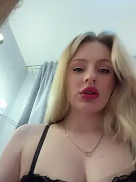 Snapshot of CaseyCumFace chatting on 06.15.26 CaseyCumFace online show from 06.15.26