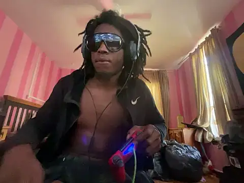 Snapshot of mikeJak chatting on 10.24.25 mikeJak online show from 10.24.25