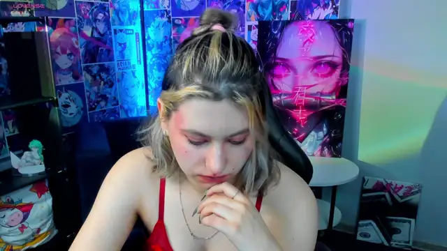 Snapshot of Bonni_Meiz chatting on 02.23.25 Bonni Meiz online show from 02.23.25