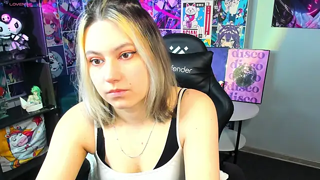 Snapshot of Bonni_Meiz chatting on 02.26.25 Bonni Meiz online show from 02.26.25