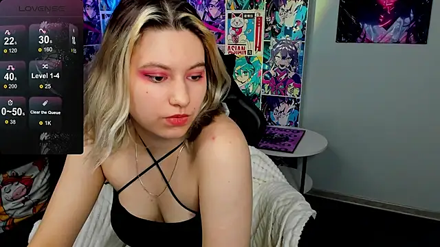 Snapshot of Bonni_Meiz chatting on 03.13.25 Bonni Meiz online show from 03.13.25