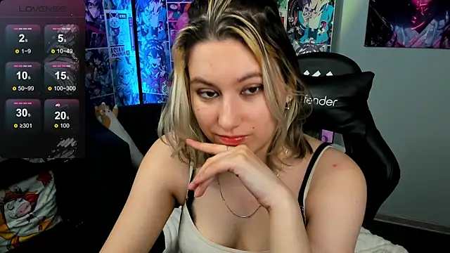 Snapshot of Bonni_Meiz chatting on 03.14.25 Bonni Meiz online show from 03.14.25