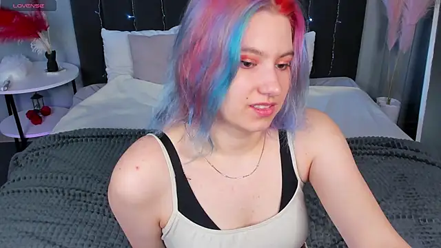 Snapshot of Bonni_Meiz chatting on 03.21.25 Bonni Meiz online show from 03.21.25