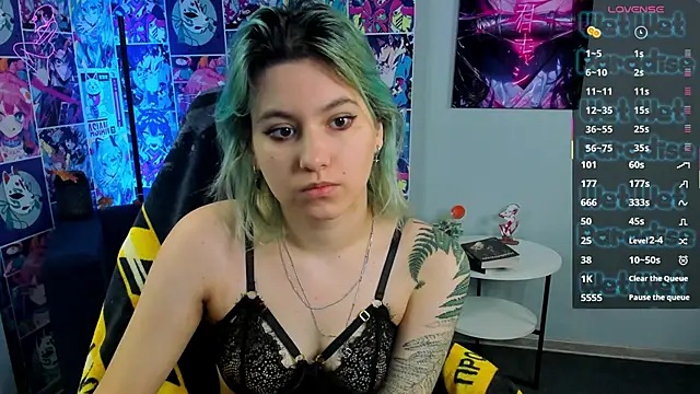 Snapshot of Bonni_Meiz chatting on 11.05.25 Bonni Meiz online show from 11.05.25