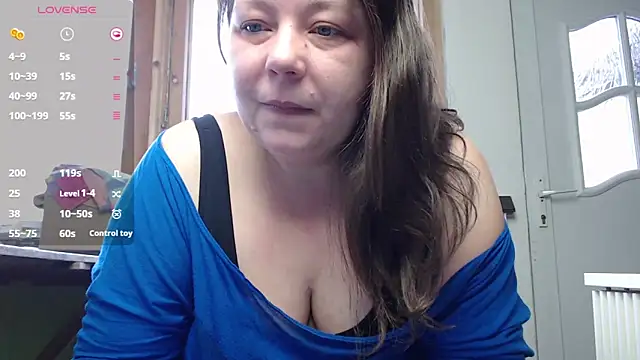 Snapshot of KasiaPrivat chatting on 01.06.25 KasiaPrivat online show from 01.06.25