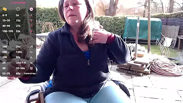 Snapshot of KasiaPrivat chatting on 03.01.25 KasiaPrivat online show from 03.01.25