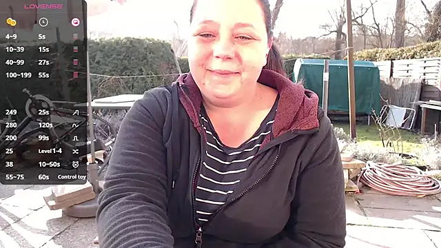 Snapshot of KasiaPrivat chatting on 03.09.25 KasiaPrivat online show from 03.09.25