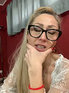 Snapshot of harleyejoker1 chatting on 12.19.24 harleyejoker1 online show from 12.19.24