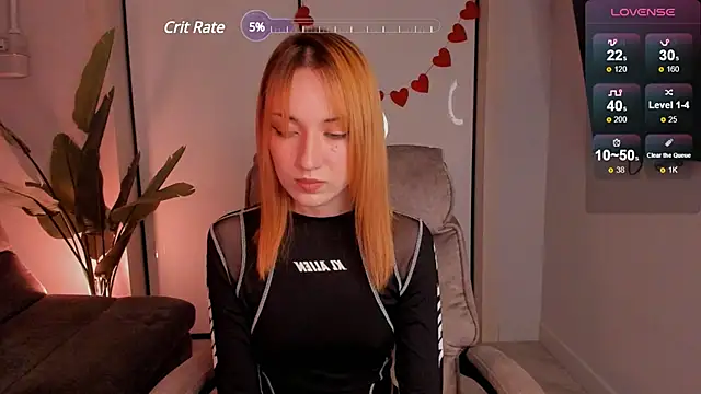 Snapshot of Maddy_Garcia chatting on 02.05.25 Maddy Garcia online show from 02.05.25