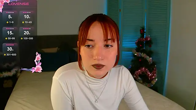 Snapshot of Maddy_Garcia chatting on 12.13.25 Maddy Garcia online show from 12.13.25