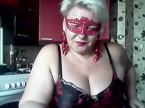 Lisa Suzie online show from 03.15.26