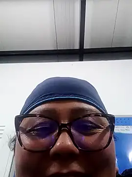 Darly Gomez online show from 12.28.24