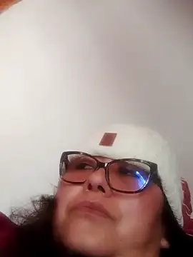 Darly Gomez online show from 12.31.24