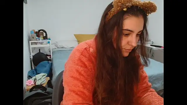 Snapshot of Ursumi1 chatting on 11.06.25 Ursumi1 online show from 11.06.25