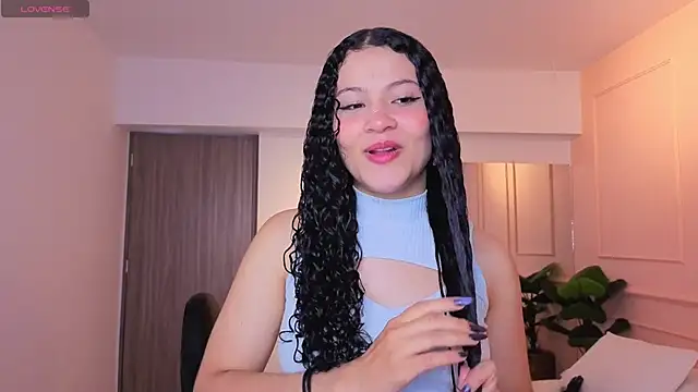 SHARONN     online show from 05.28.26
