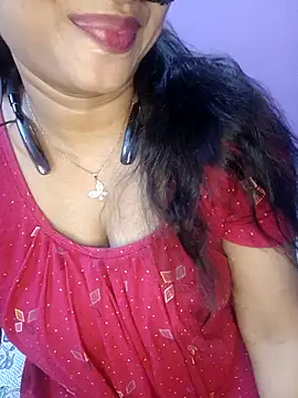 Sexy Mona Bhabhi online show from 10.19.25