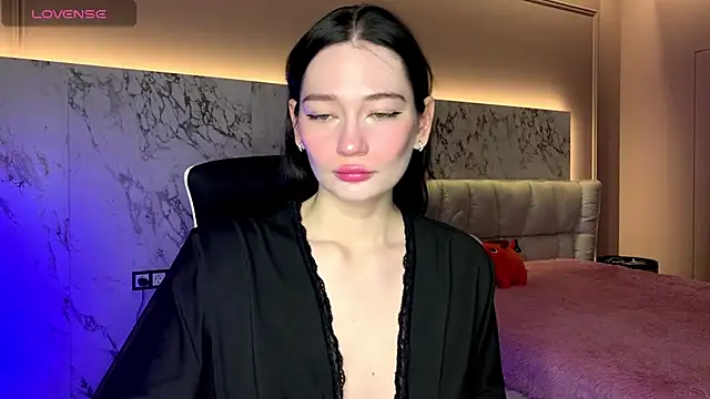 Misty Rose online show from 01.03.25