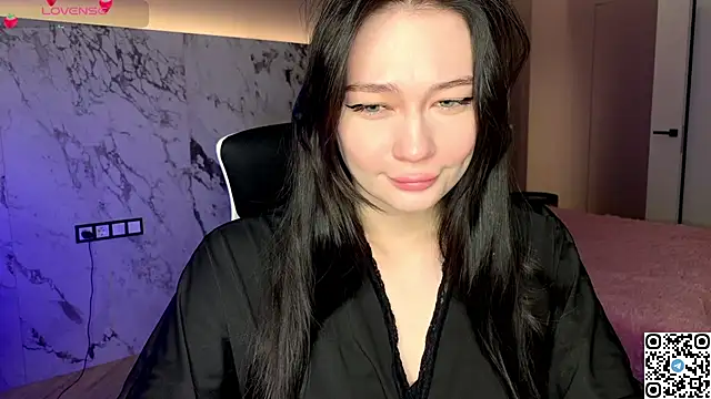 Misty Rose online show from 01.06.25