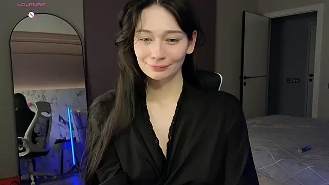 Misty Rose online show from 02.11.25