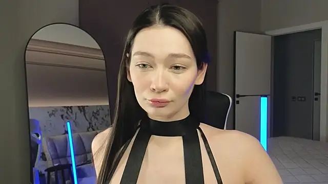 Misty Rose online show from 03.02.25