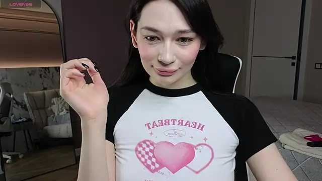 Misty Rose online show from 03.20.25