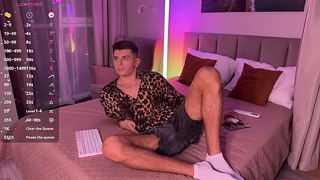 Walt Enjoy online show from 11.21.25