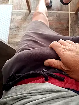 Snapshot of paubabando_ chatting on 01.03.25 paubabando online show from 01.03.25