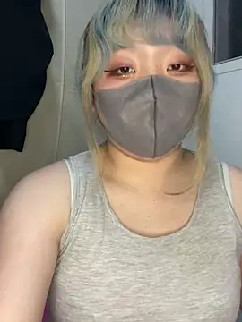 YUNA-yuna online show from 12.29.24