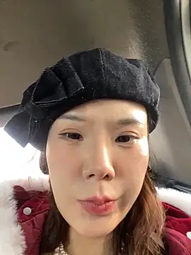 ChuChu1991 online show from 11.28.25