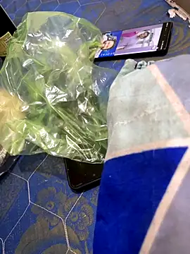 Snapshot of United3 chatting on 11.20.25 United3 online show from 11.20.25