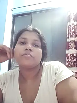 Snapshot of Hot-Angel_ chatting on 09.17.25 Hot-Angel online show from 09.17.25