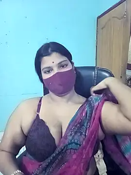 Snapshot of Hot-Angel_ chatting on 09.27.25 Hot-Angel online show from 09.27.25