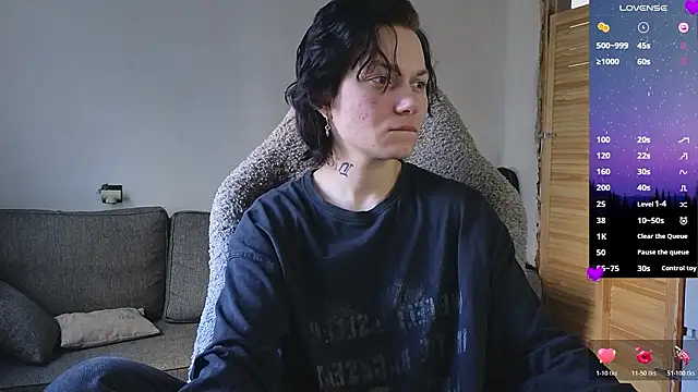 esajukyy online show from 03.17.26