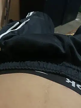 Deste223 online show from 11.10.25