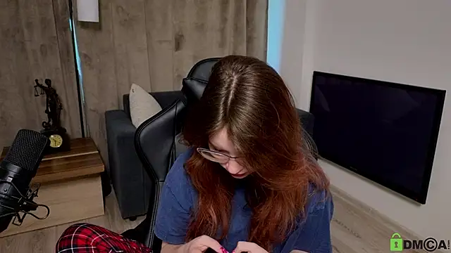 Sonya Glen online show from 02.23.25