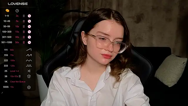 Sonya Glen online show from 09.19.25