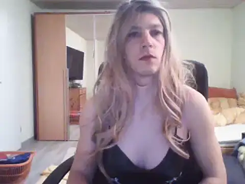 Kinky-Kristina online show from 03.22.25