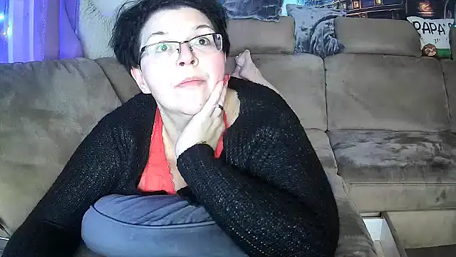 MissSharp online show from 12.27.24