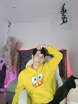 Snapshot of JustinMiller__ chatting on 12.20.24 JustinMiller online show from 12.20.24